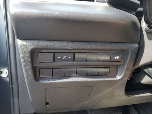 Used 2024 Mitsubishi Outlander SE AWD/4WD image 29