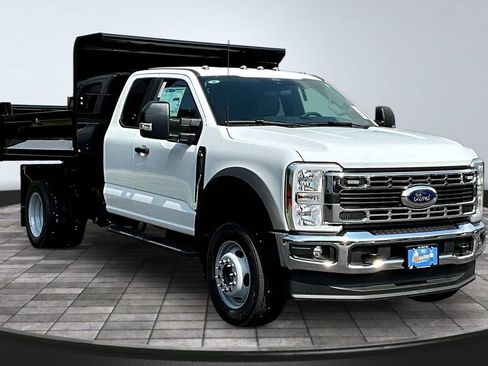 New 2026 Ford F450 XL w/ XL Chrome Package AWD/4WD image 1