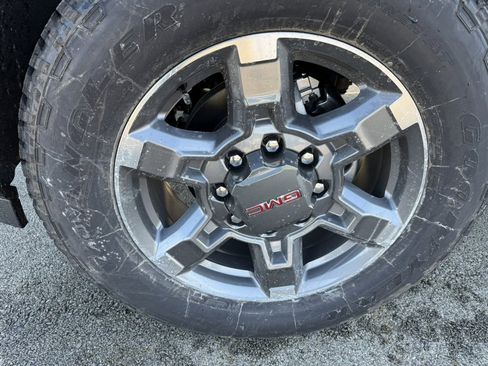 New 2026 GMC Sierra 2500 SLE w/ SLE Value Package; image 9