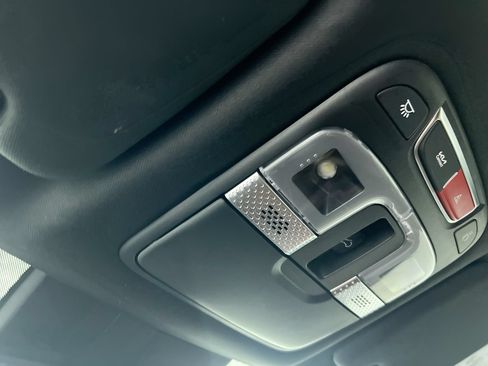 Certified 2024 Kia Telluride EX w/ EX Captain's Chair Package FWD image 18