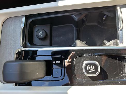 Used 2024 Volvo S60 B5 Plus w/ Climate Package image 34