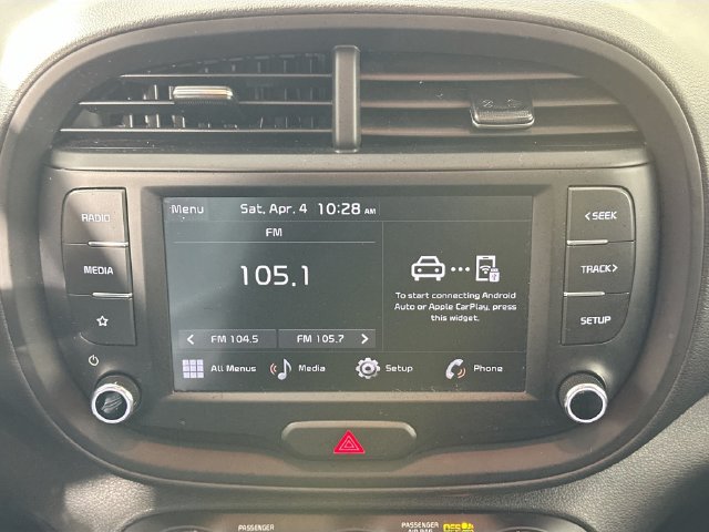 Used 2024 Kia Soul LX w/ Option Group 015 FWD image 11