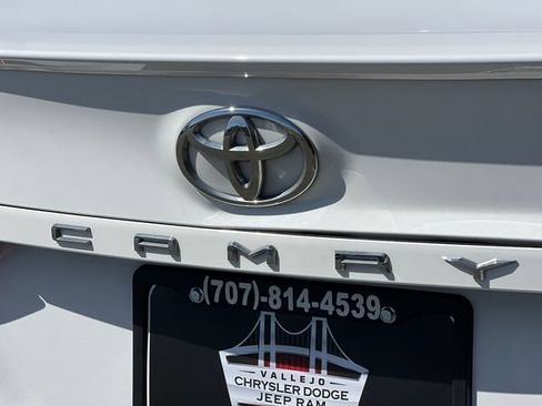 Used 2023 Toyota Camry SE FWD image 29