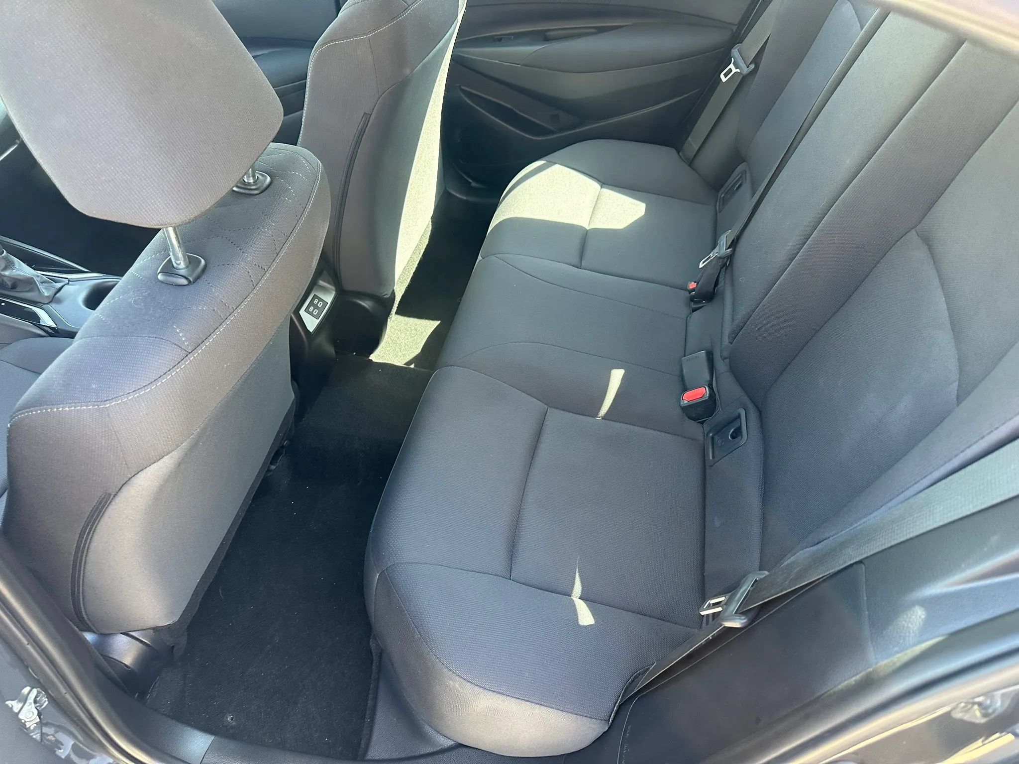 Used 2026 Toyota Corolla LE FWD image 36