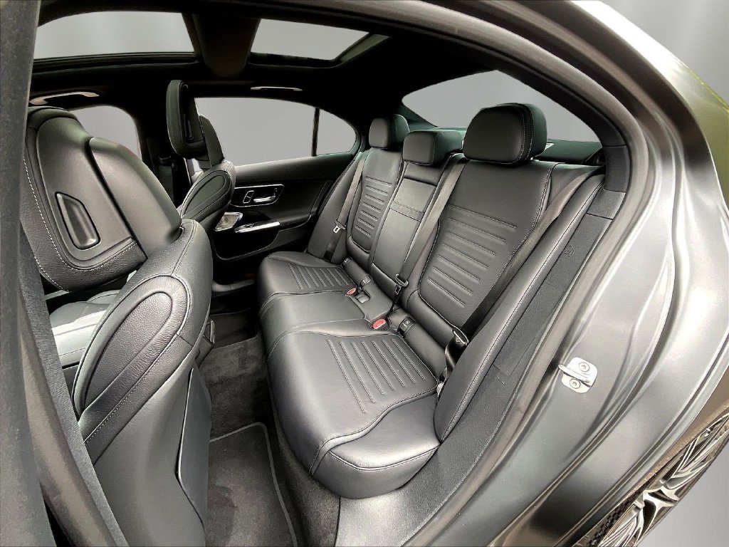 Used 2026 Mercedes-Benz C 43 AMG 4MATIC Sedan image 24