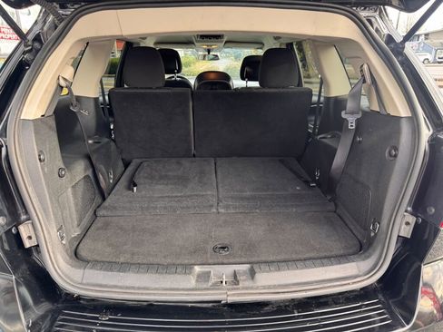 Used 2015 Dodge Journey SXT w/ Flexible Seating Group image 10