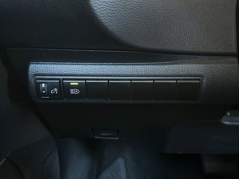 Used 2024 Toyota Corolla LE image 25