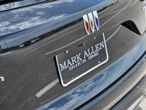 New 2025 Buick Envision Preferred image 7