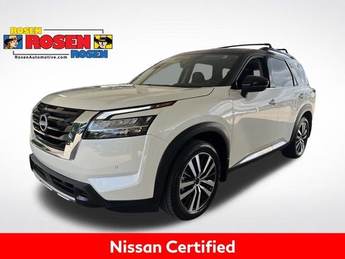 Certified 2024 Nissan Pathfinder Platinum AWD/4WD image 1
