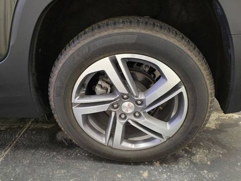 Used 2021 GMC Terrain SLT w/ LPO, Floor Liner Package AWD/4WD image 11