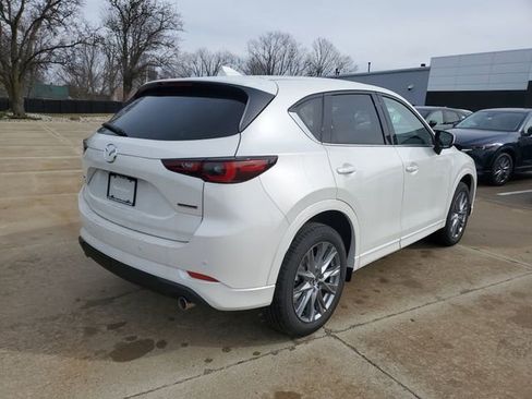 New 2025 MAZDA CX-5 AWD 2.5 S w/ Premium Plus Pkg image 4
