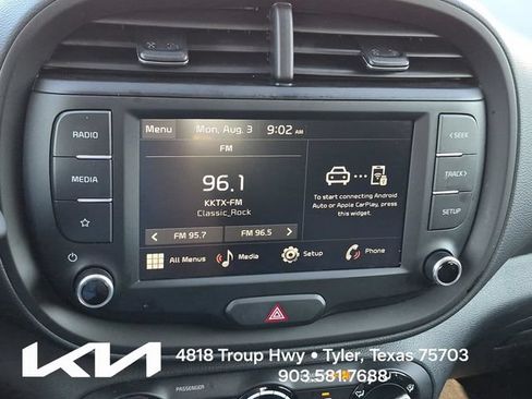 Certified 2025 Kia Soul LX w/ LX Technology Package FWD image 29