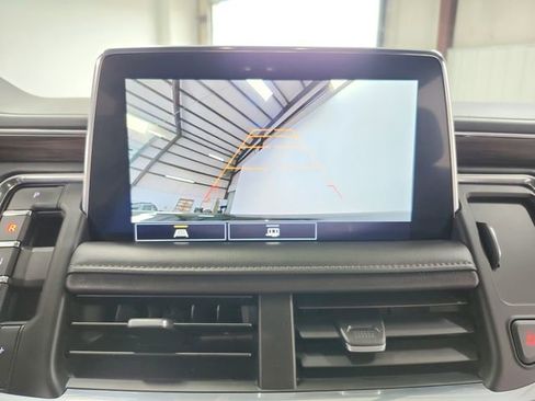 Used 2021 Chevrolet Tahoe Z71 AWD/4WD image 29