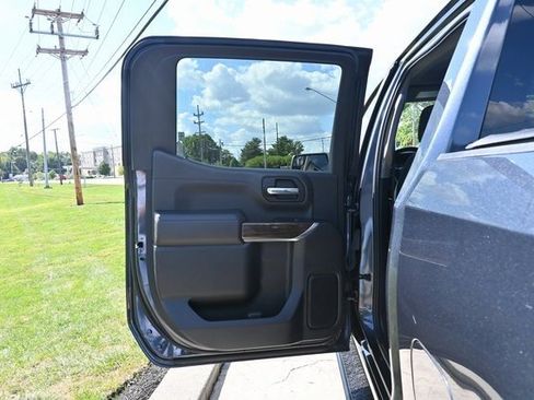 Used 2022 Chevrolet Silverado 1500 LT Trail Boss w/ Bed Protection Package image 23