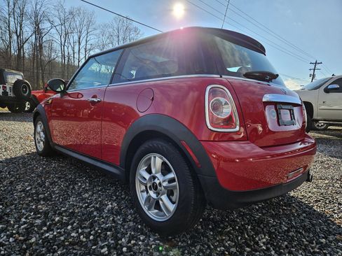 Used 2013 MINI Cooper Hardtop image 6