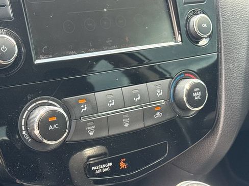 Used 2020 Nissan Rogue Sport S AWD/4WD image 21