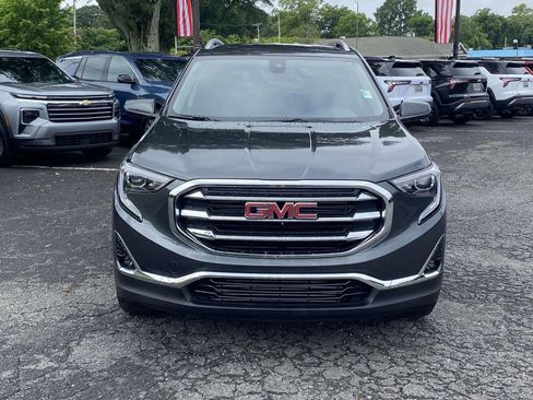 Used 2021 GMC Terrain SLT FWD image 2