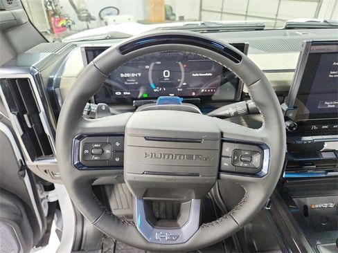 New 2026 GMC Hummer EV 4x4 Crew Cab image 23