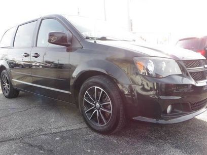Used 2015 Dodge Grand Caravan SXT w/ Blacktop Package