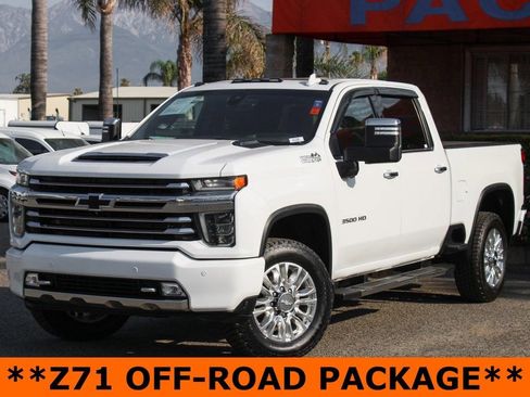 Used 2020 Chevrolet Silverado 3500 High Country w/ Z71 Off-Road Package image 4