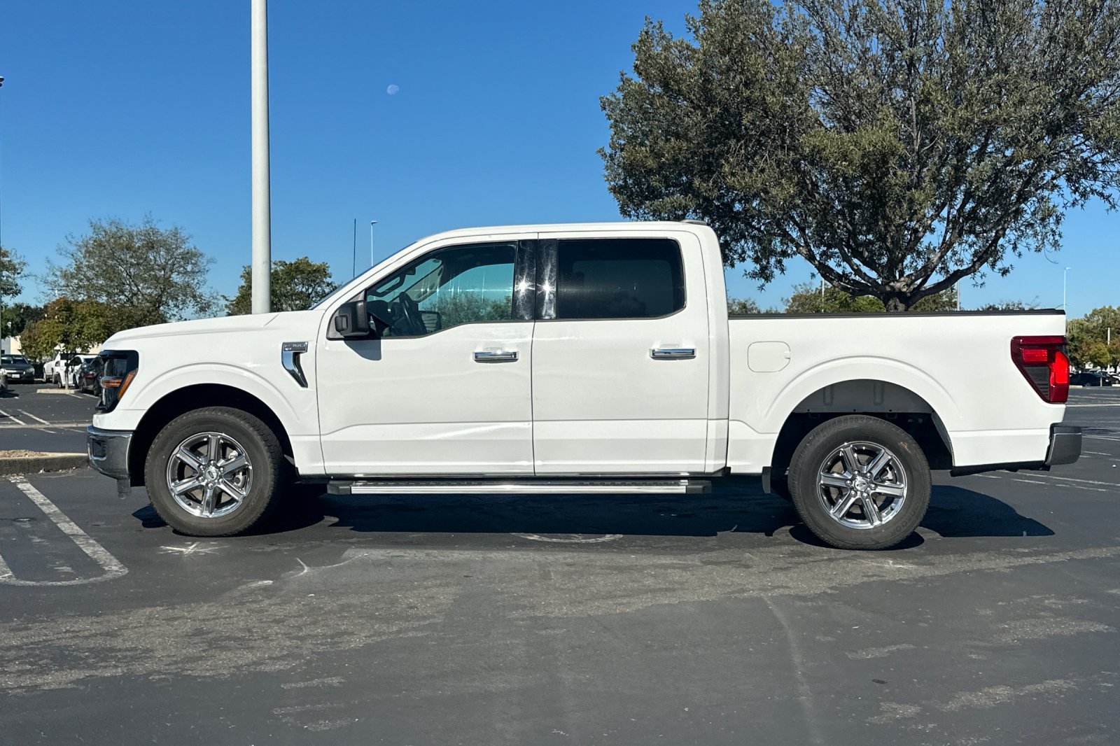 Used 2025 Ford F150 XLT w/ Equipment Group 301A Standard RWD image 7