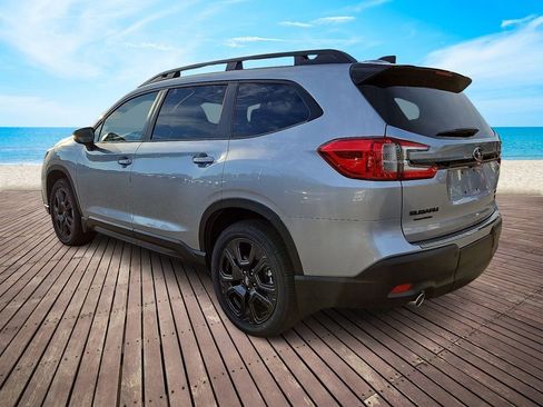 Used 2025 Subaru Ascent Bronze Edition w/ Onyx Package AWD/4WD image 3