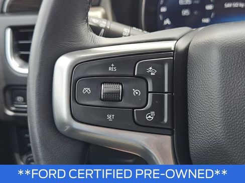 Used 2022 Chevrolet Tahoe Z71 w/ Luxury Package AWD/4WD image 30