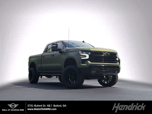 Used 2024 Chevrolet Silverado 1500 RST w/ Z71 Off-Road Package AWD/4WD image 1