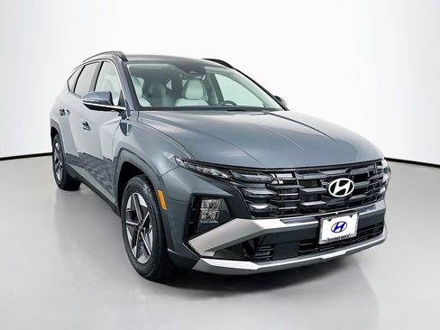 New 2026 Hyundai Tucson SEL image 3