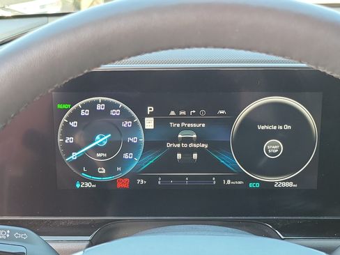 Used 2023 Kia Niro Wave FWD image 11