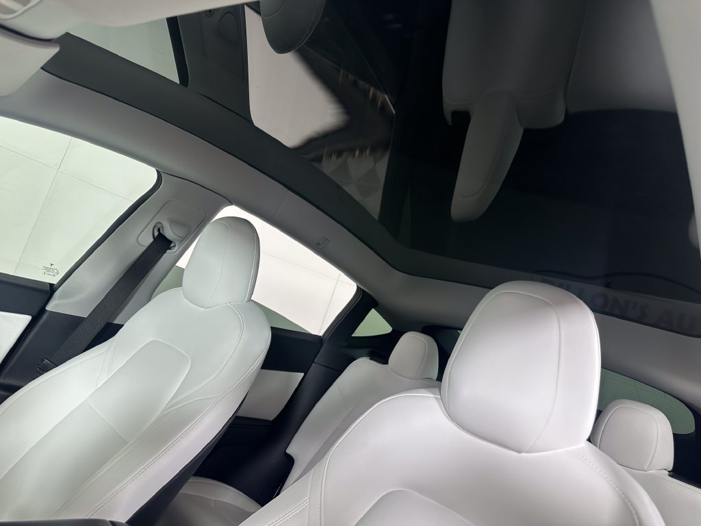Used 2021 Tesla Model Y Long Range AWD/4WD image 24
