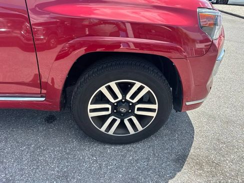Used 2023 Toyota 4Runner Limited AWD/4WD image 6