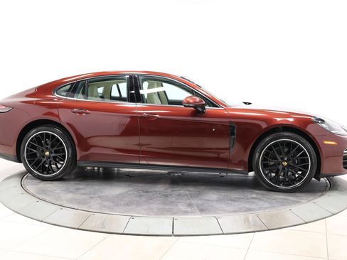 Used 2022 Porsche Panamera image 71