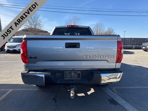 Used 2017 Toyota Tundra SR5 image 5