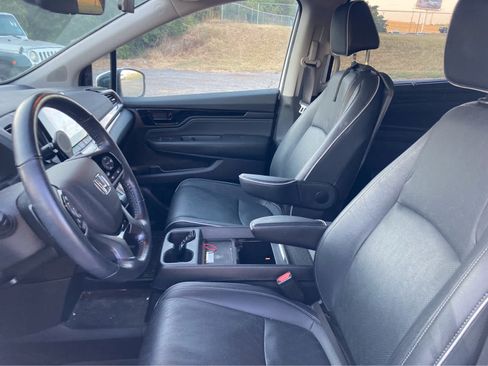 Used 2022 Honda Odyssey Elite image 4