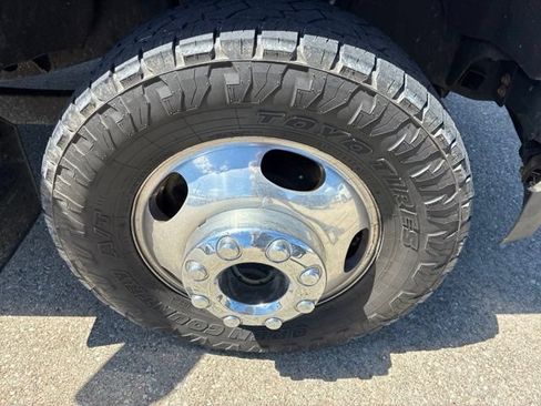 Used 2019 Ford F350 Lariat w/ Chrome Package AWD/4WD image 9