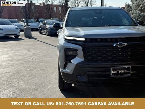 Used 2024 Chevrolet Traverse RS AWD/4WD image 13