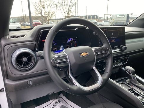Used 2026 Chevrolet Colorado LT image 17