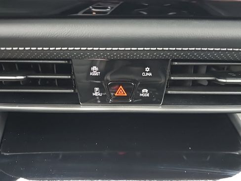 Used 2024 Volkswagen Atlas SEL image 42