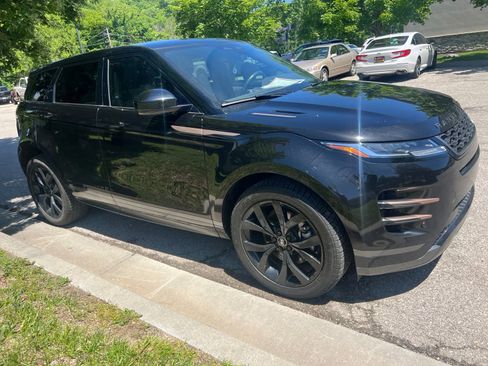 Used 2022 Land Rover Range Rover Evoque R-Dynamic S AWD/4WD image 3