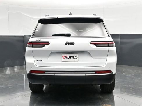 New 2026 Jeep Grand Cherokee L Limited AWD/4WD image 9
