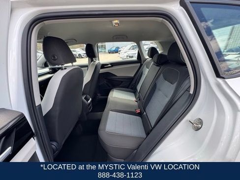 Certified 2025 Volkswagen Taos S AWD/4WD image 18