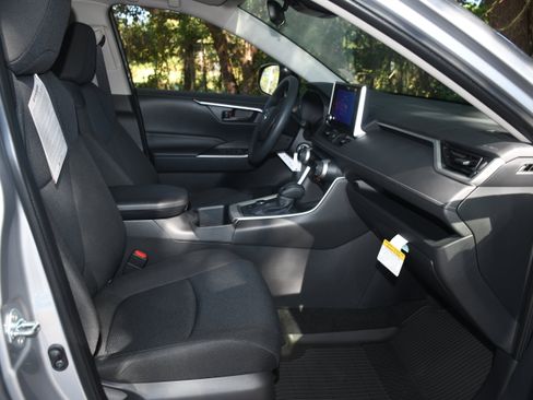 New 2025 Toyota RAV4 LE image 11