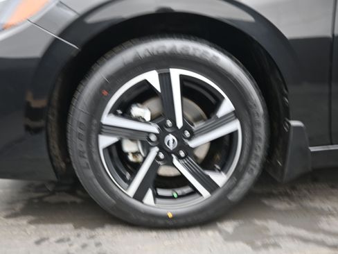 Certified 2024 Nissan Sentra SV w/ All-Weather Package image 9