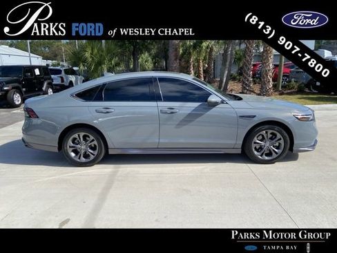 Used 2023 Honda Accord EX-L image 3