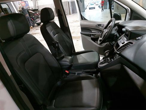 Used 2021 Ford Transit Connect XL image 10