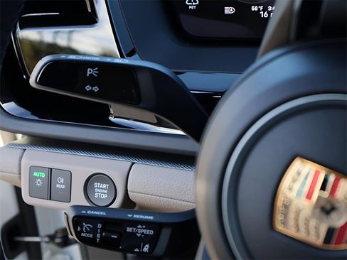 New 2026 Porsche Panamera image 31