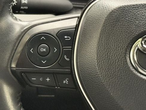 Used 2024 Toyota Corolla SE w/ SE Premium Package FWD image 14