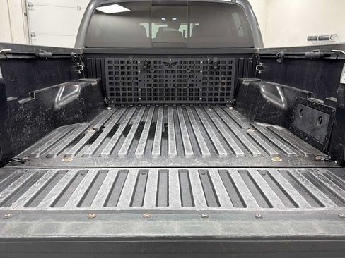 Used 2021 Toyota Tacoma SR5 AWD/4WD image 27