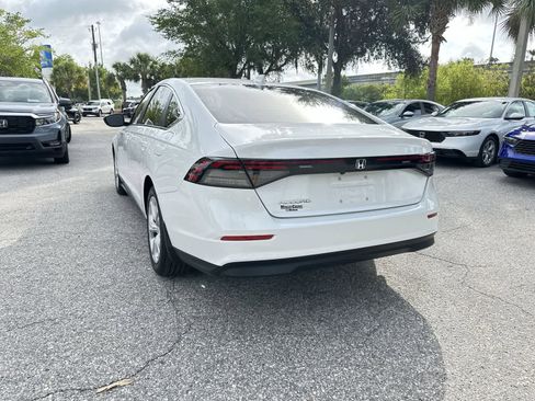 Used 2025 Honda Accord LX image 4